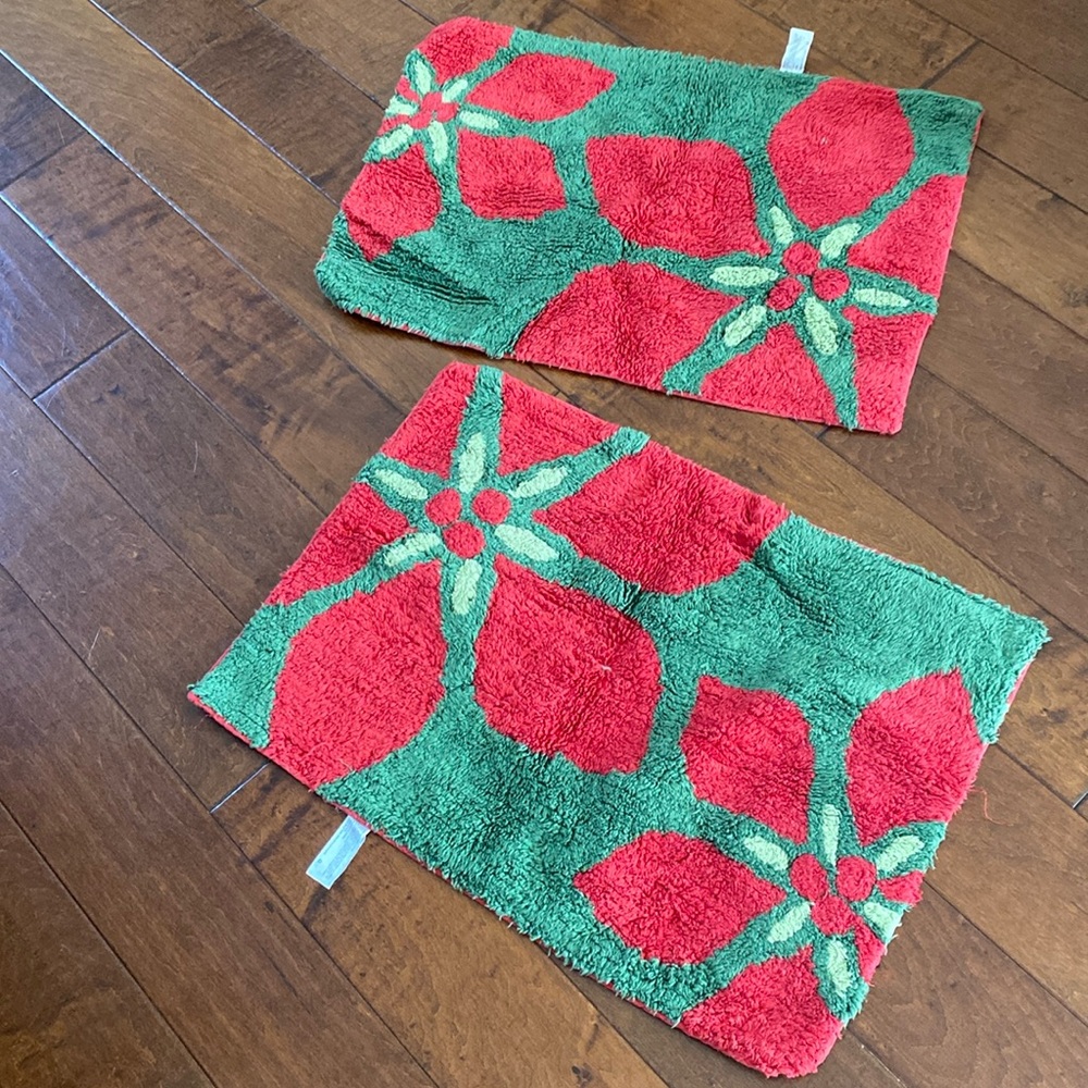 Set of two holiday poinsettias bath mats